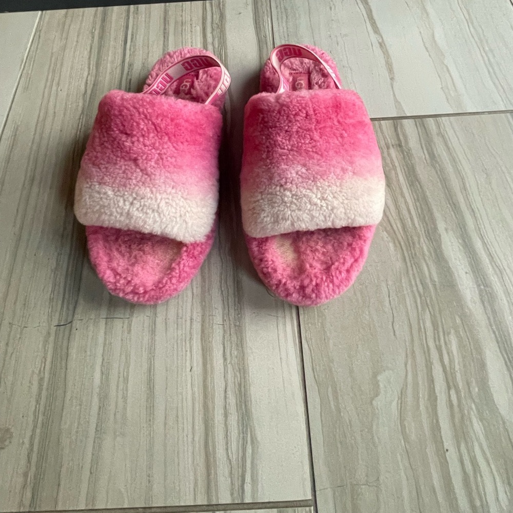 UGG Kid's Fluff Yeah Slipper Sandals pink size 4